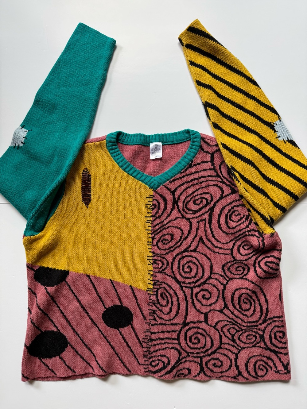 Disney The Nightmare Before Christmas Sally Cosplay Colorblock VNeck Sweater XL - Picture 8 of 8